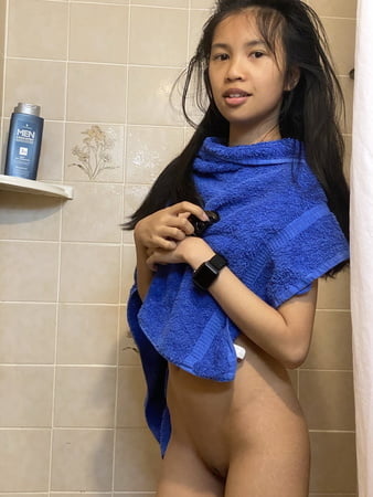 my lit sis shower part           