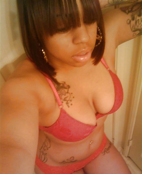 Porn Pics Lightskin Ebony Tatted Chick