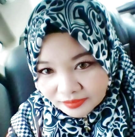 Favourite Malay milf tudung 68