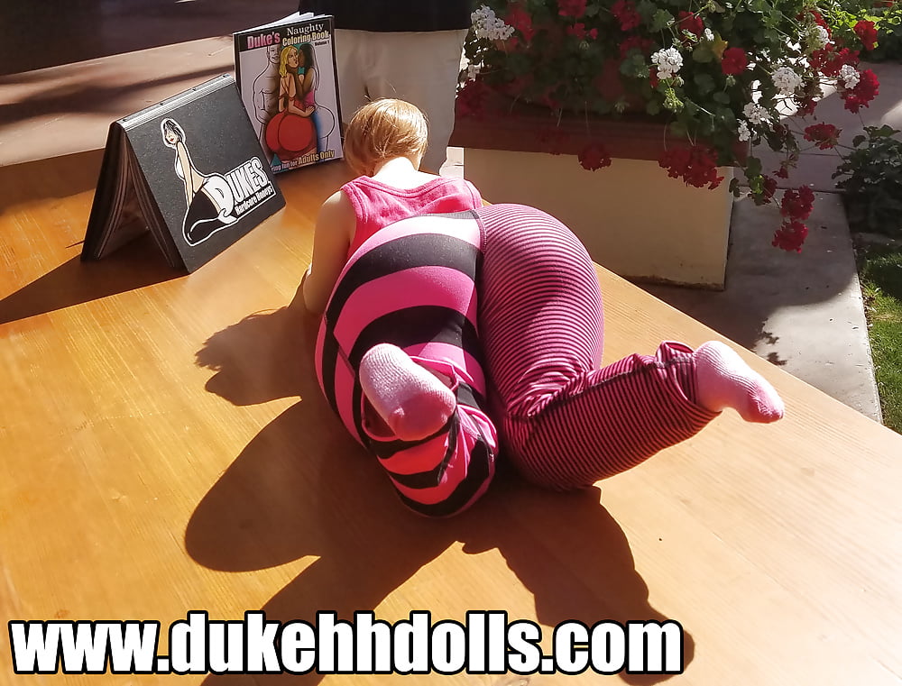 Dukes Dolls 2 - 17 Pics 
