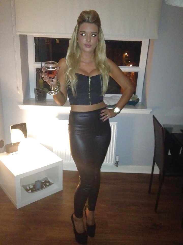 Porn Pics Nicki Kerr