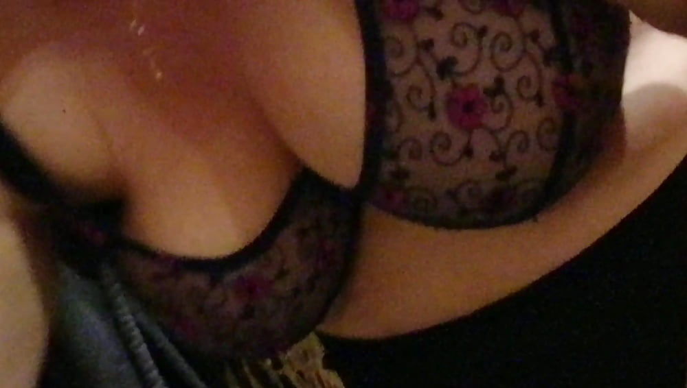Porn Pics wife big tits in sexy bra