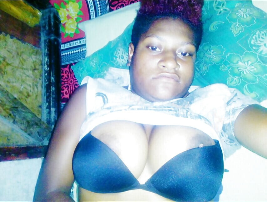 Fat tits highlands girl selfies