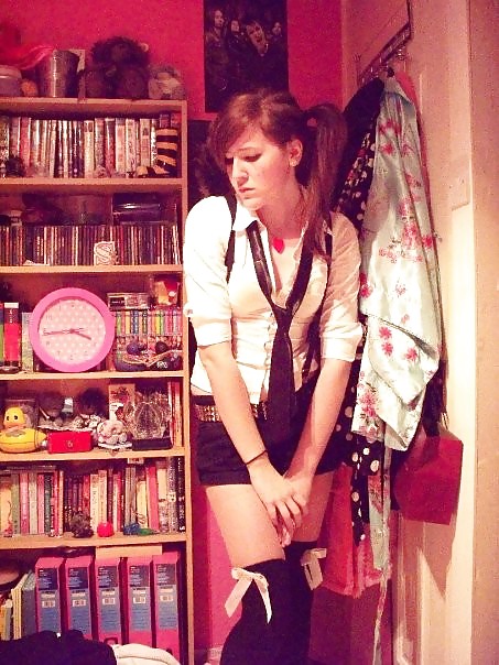 Porn Pics Schoolgirl From SmutDates.com