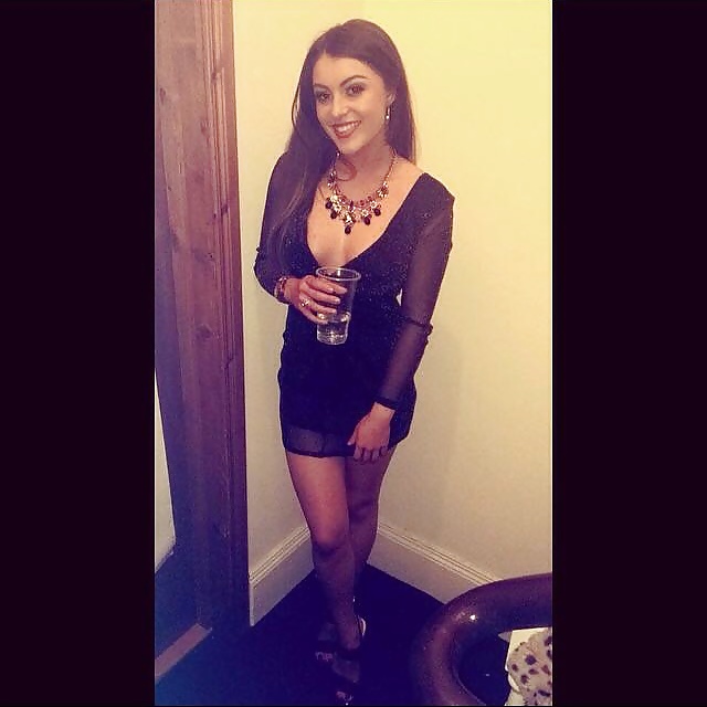 Porn Pics Sexy UK Teen