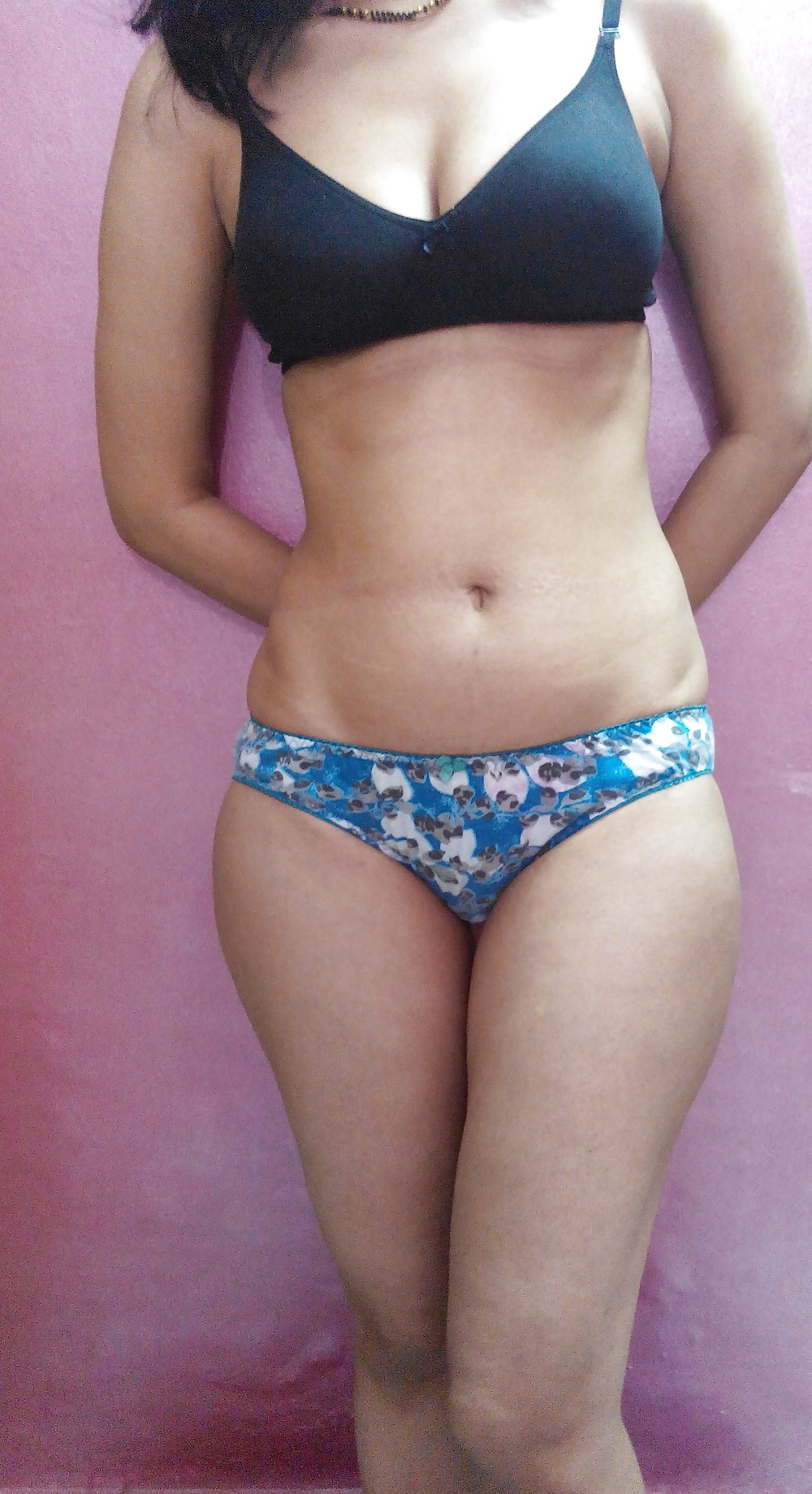 Porn Pics Desi Showing Assets 51