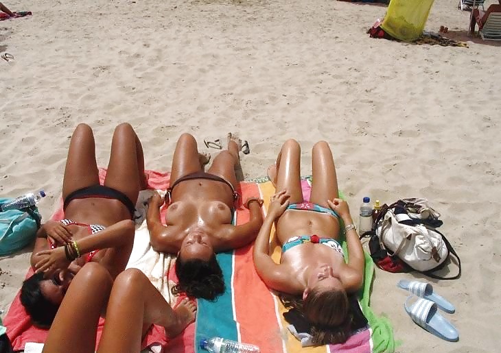 Porn Pics ....at the beach 2