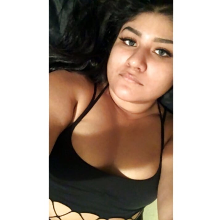 Porn Pics Good looking bitches Big Tits Teens