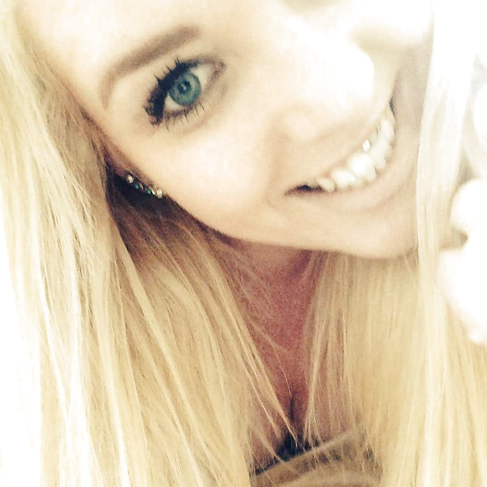 Porn Pics Wichsvorlage Patricia W. (Big Boobs)