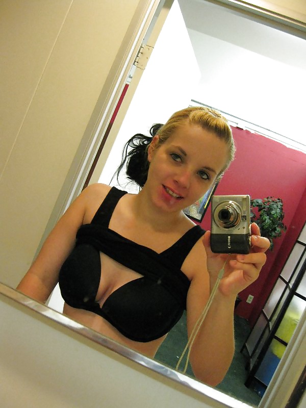 Porn Pics She's got a cold but still looks hot