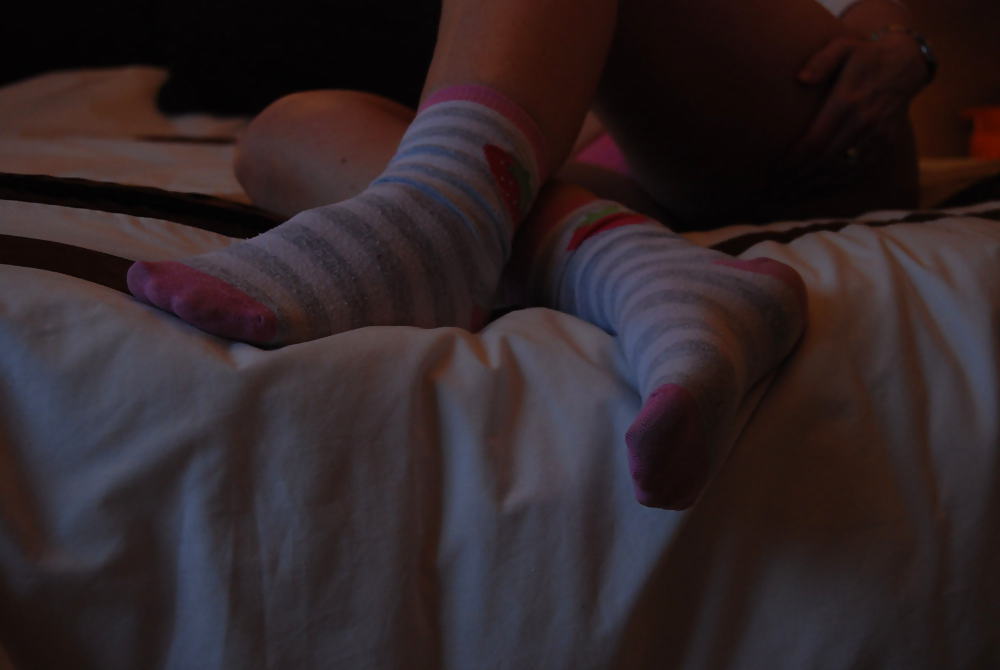 Porn Pics sexy feet in cute socks