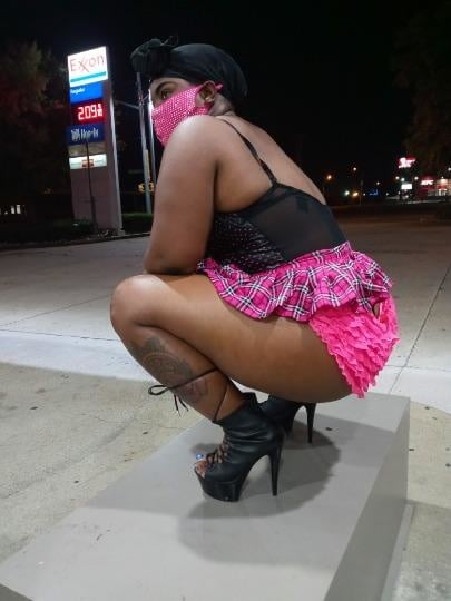 Thick Ass Mississippi Thot - 39 Photos 