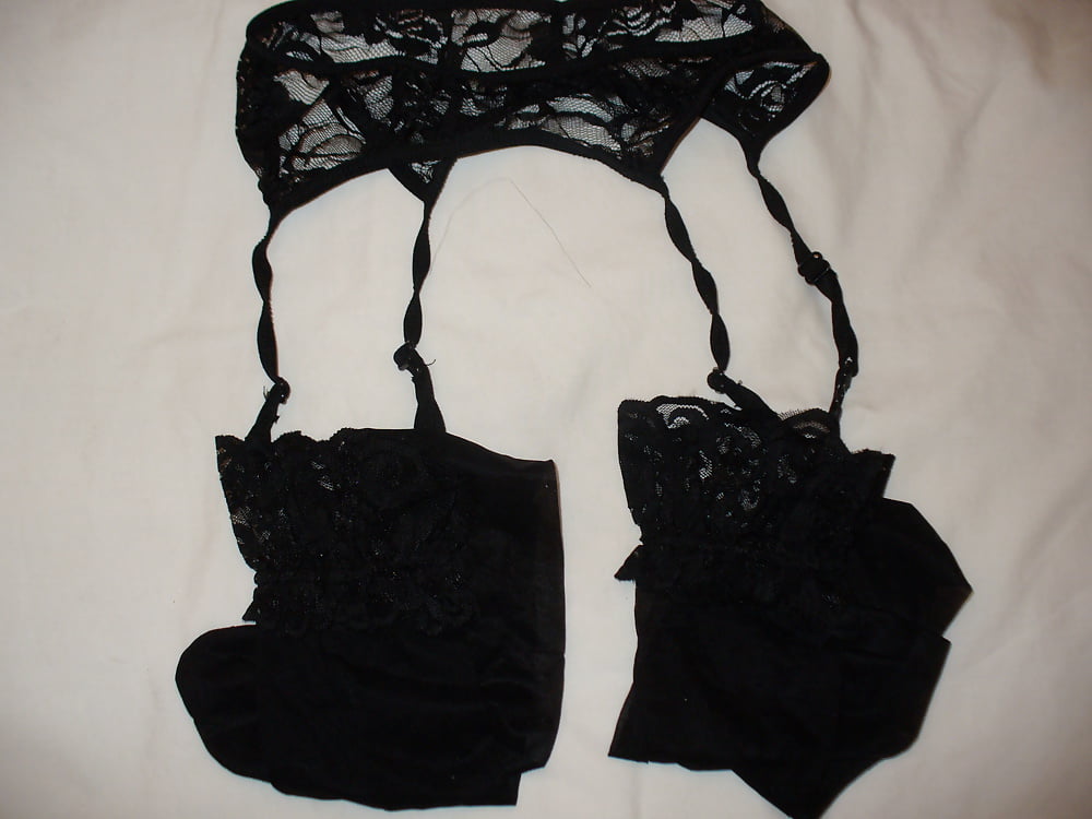 Porn Pics dessous sexy pour cougar