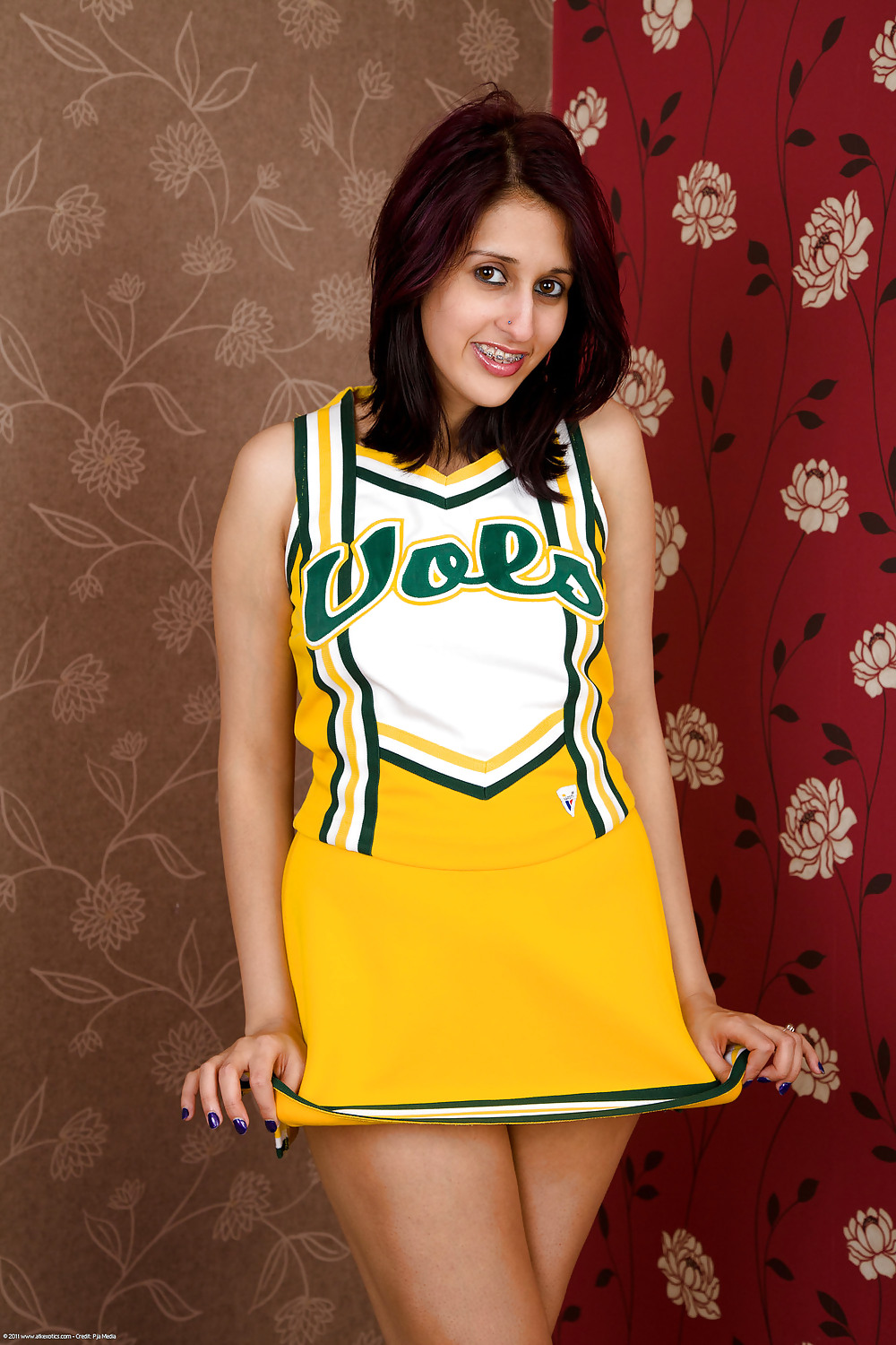 Porn Pics Indian Cheerleader