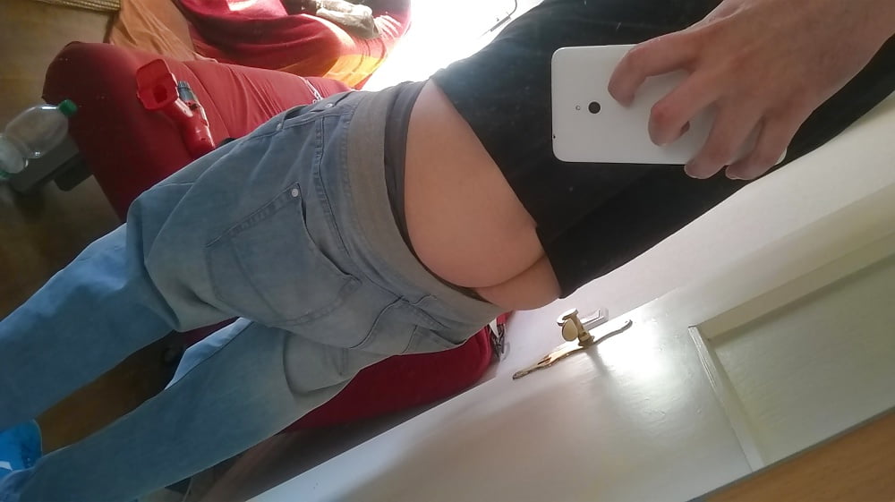 Porn Pics Bottom (27)