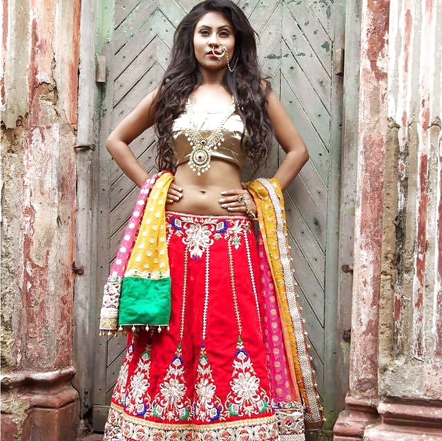 Porn Pics INDIAN SALWAR & SAREE BABE