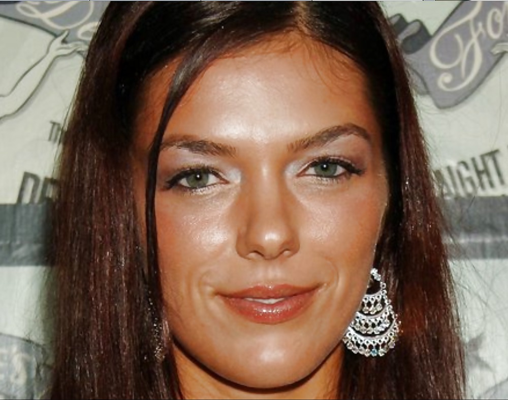 Porn Pics little hotties