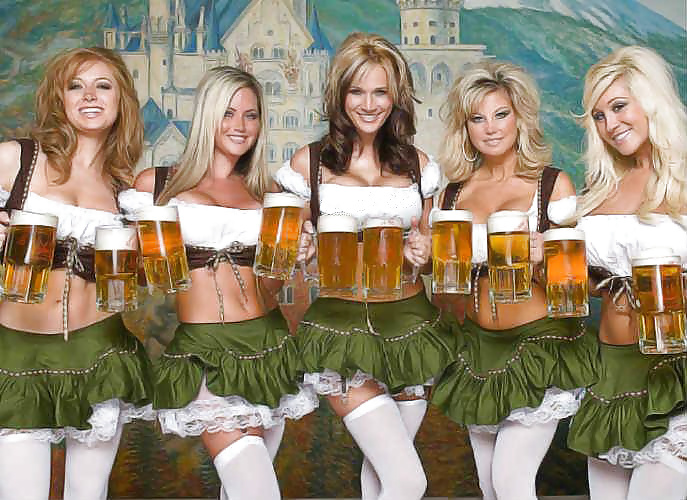 Porn Pics Frauen und Bier, Frauen im Dirndl - Lebe das Oktoberfest!