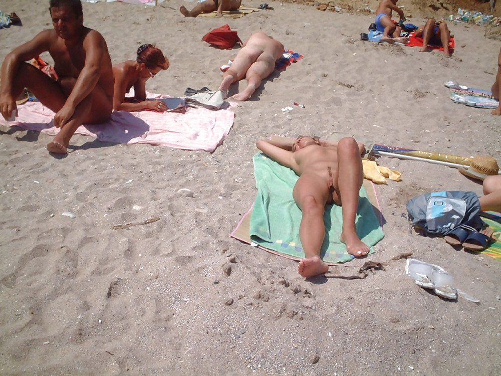 Porn Pics nude beach