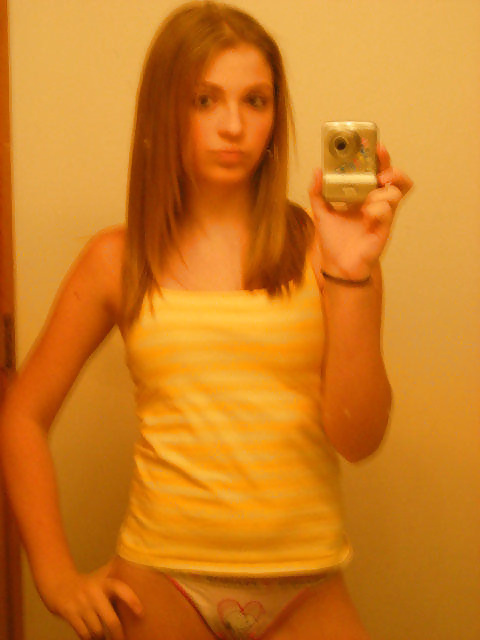 Porn Pics Silly Skinny Small Tits Selfshot Sylvia