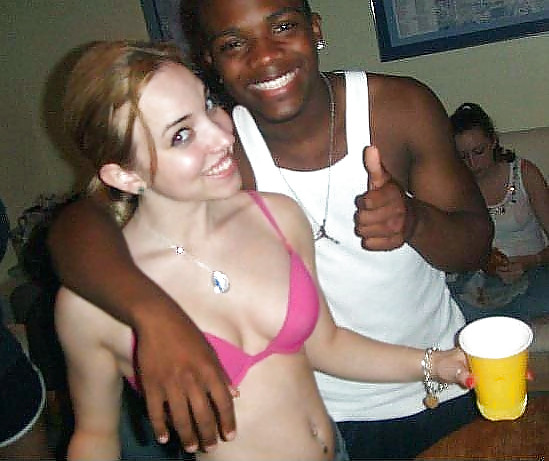 Porn Pics Interracial College Sluts