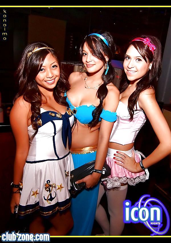 Porn Pics countdown to Halloween pt2