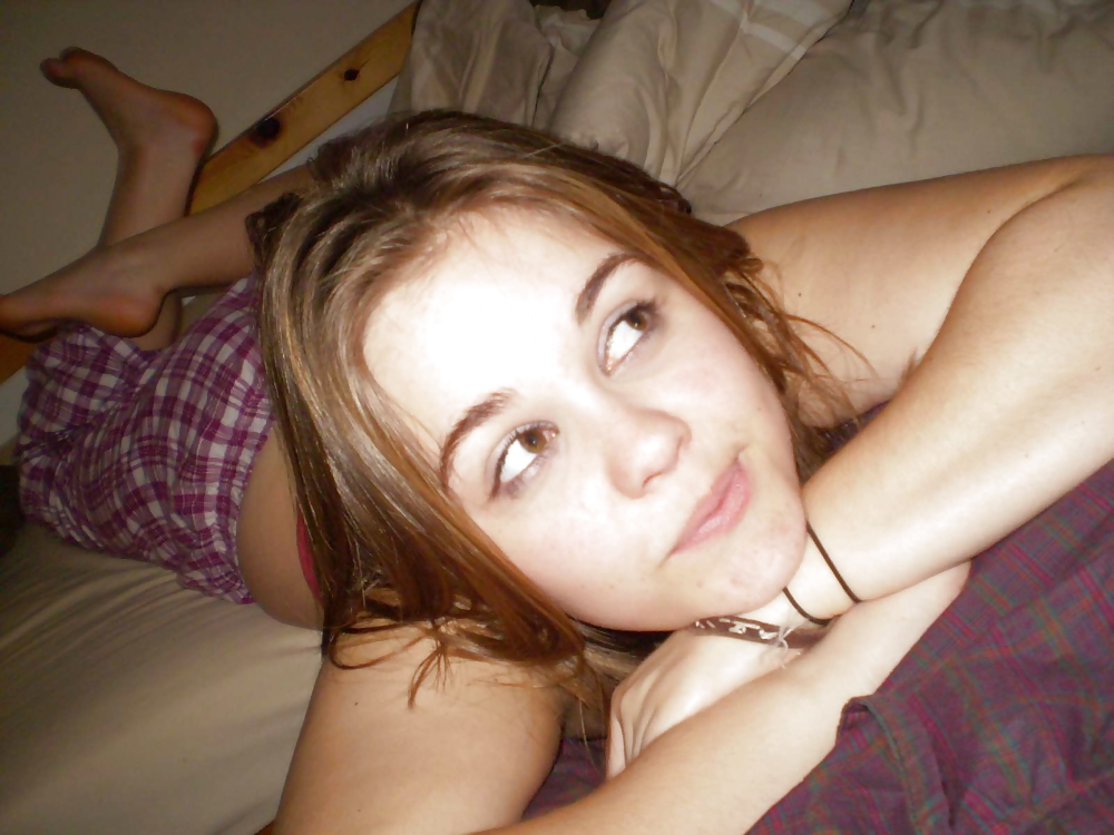 Porn Pics Cute Teen Eva