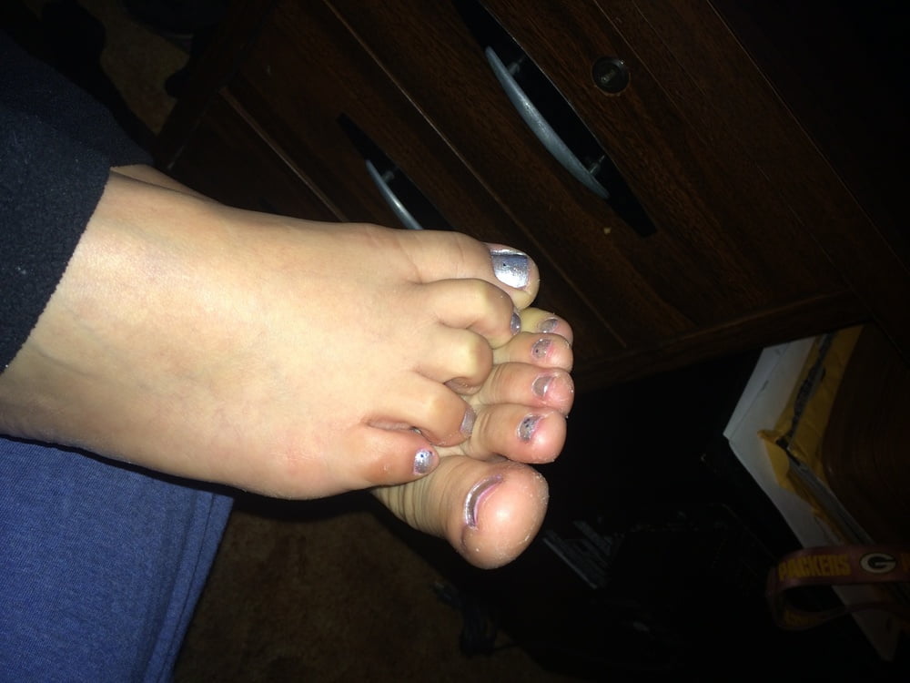 Girlfriend sexy feet - 65 Pics 