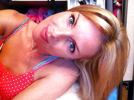 Porn Pics Hot Blonde Amateur