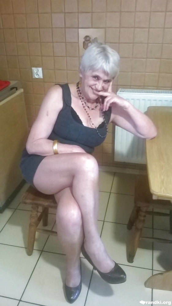 Older and hot 364 (Dressed granny) - 40 Photos 
