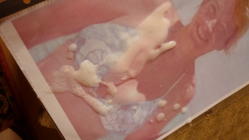 Porn Pics Alison from Brighton gets a load of TosserTim seed