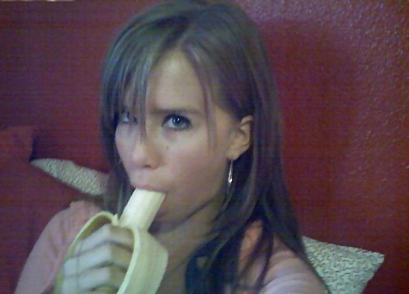 Porn Pics blonde needs some