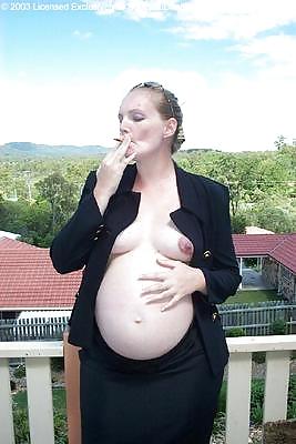 Porn Pics Pregnant  Smoking 1