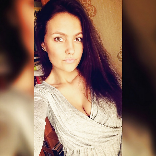 Porn Pics Me! For everyone to wank off to