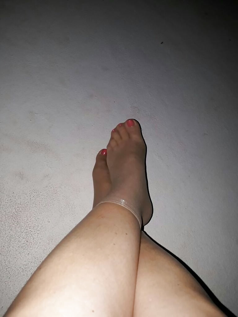 Porn Pics More nylon feet