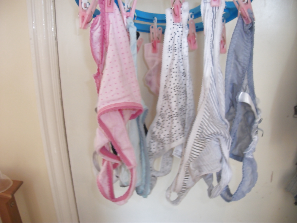 Porn Pics What would you do with teen girls knickers?