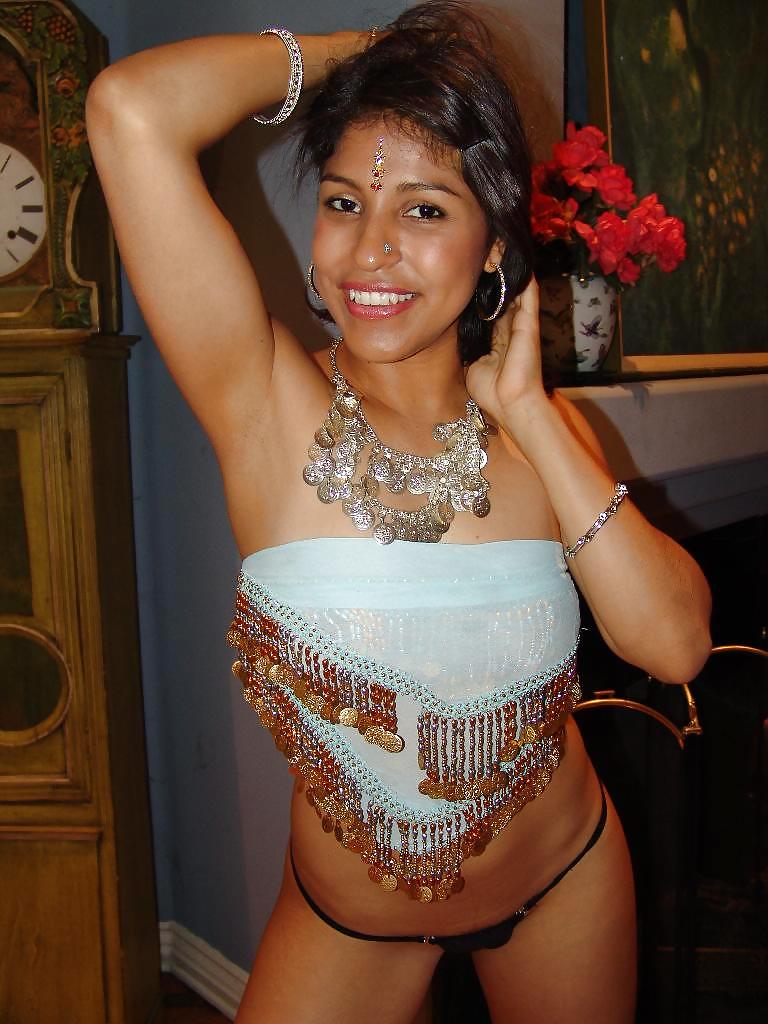 Porn Pics Indian chik...