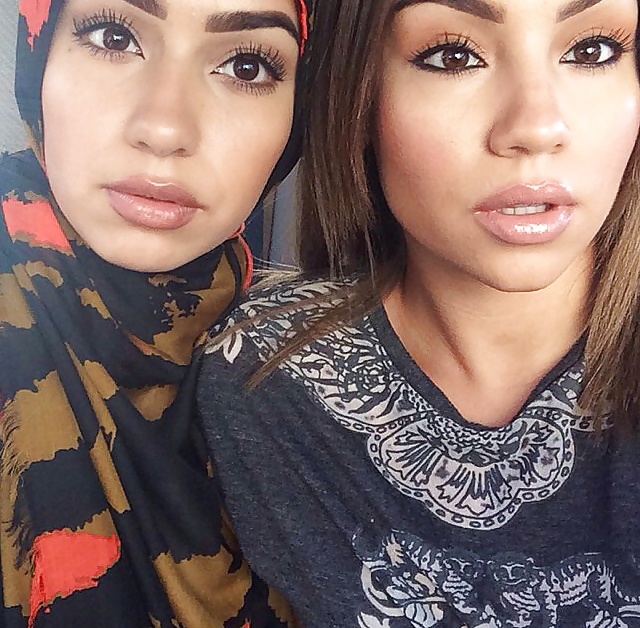 Porn Pics iCandy Vol 7 - Hijab Beauties