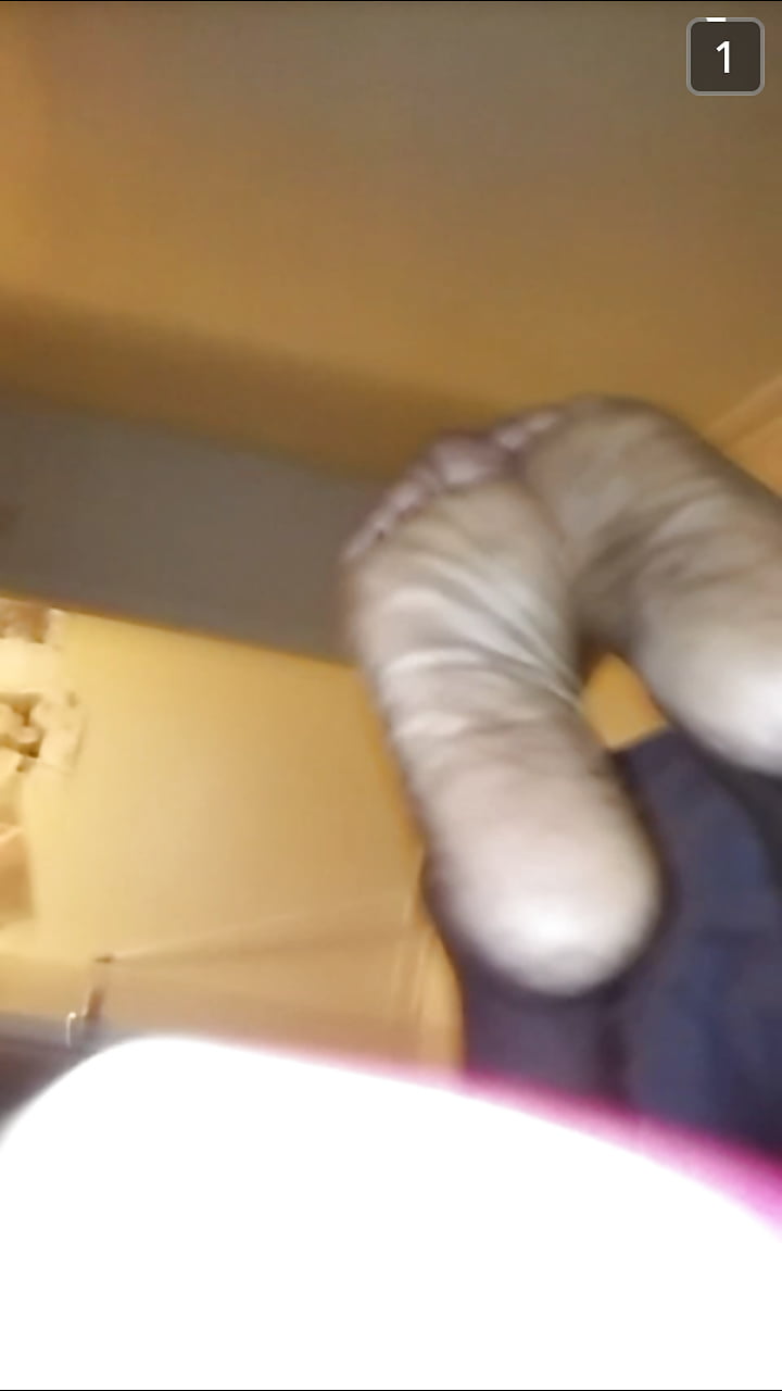 Porn Pics feet and soles