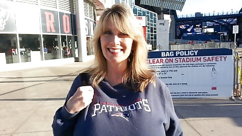 Porn Pics Is This Your Mom?