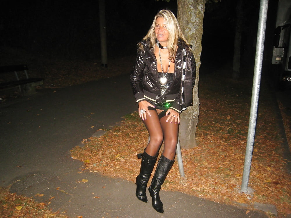 Porn Pics THOSE DIRTY SEXY WIVES 3