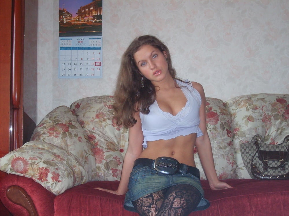 Russian girl- 12 Photos 
