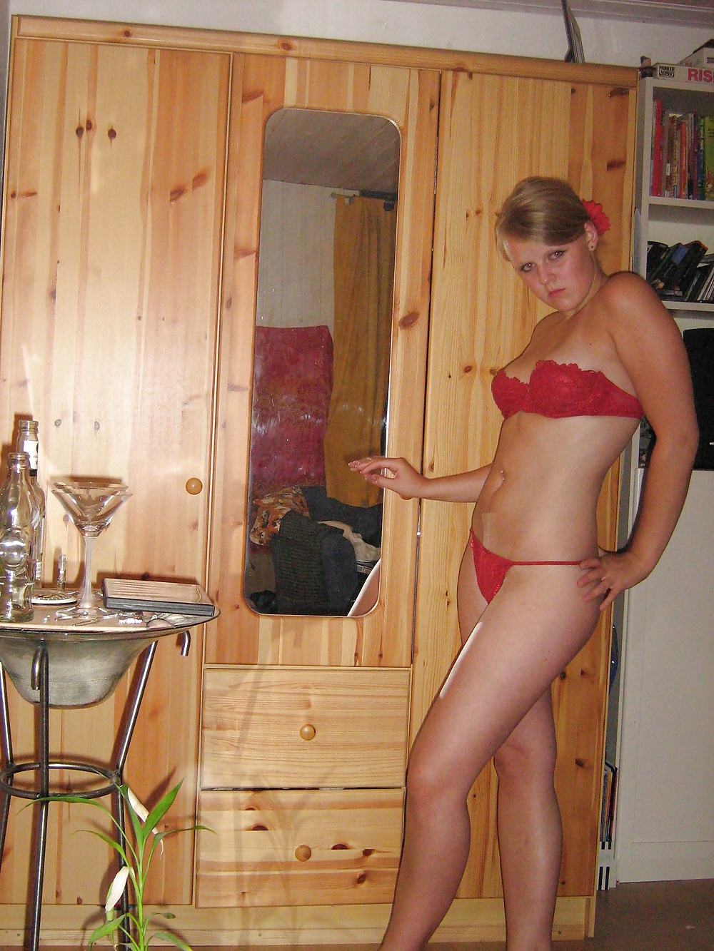 Porn Pics Blonde russian teen posing