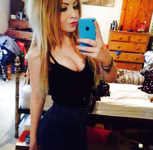 Porn Pics (me) teen selfie
