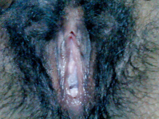 Porn Pics HAIRY INDIAN ASSHOLE WHORE