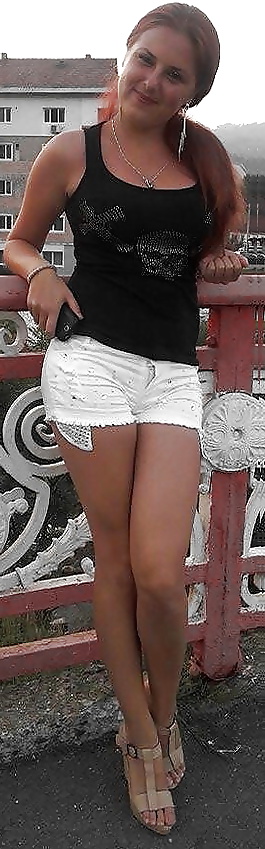 Porn Pics Nice in wedges - 03