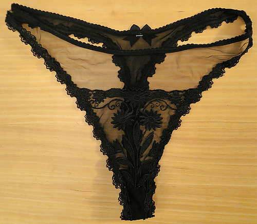 Porn Pics Panties from a friend - black