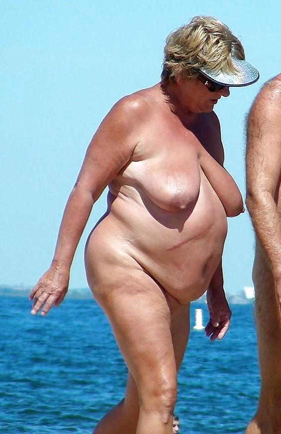 Porn Pics Older nudists on beach! Amateur!