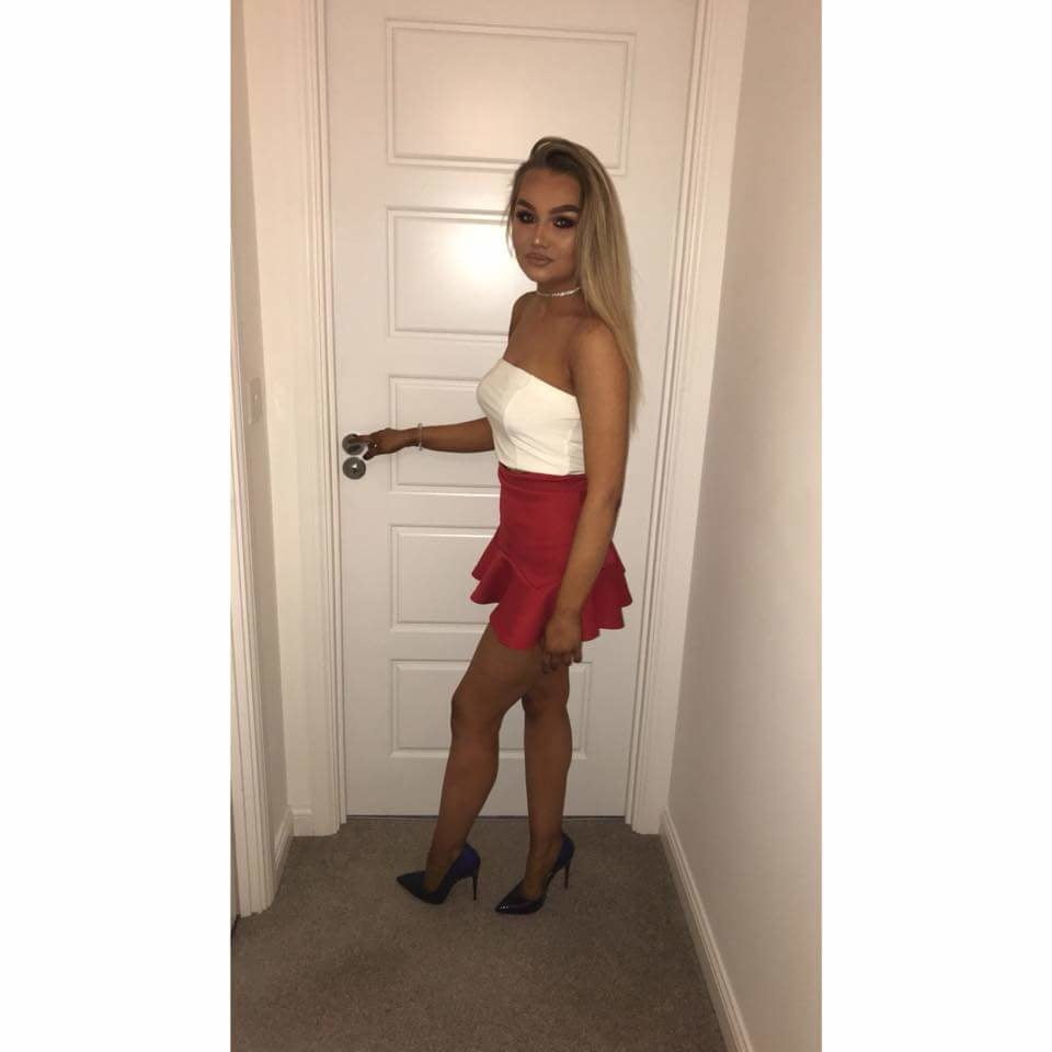 Porn Pics Lovely ladies showing us what they've got