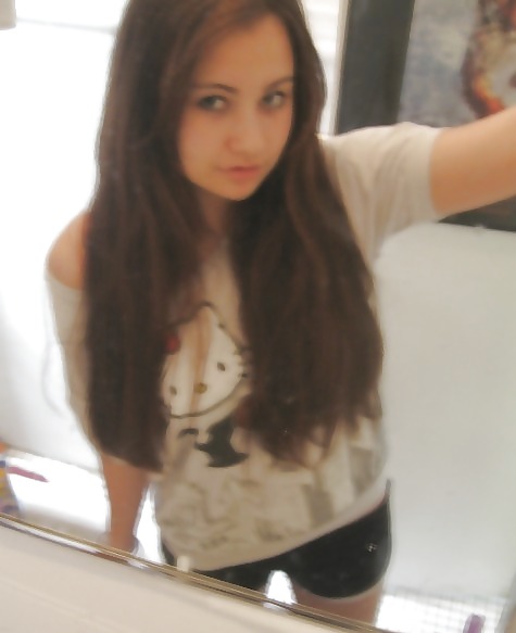 Porn Pics MYSPACE KELLYZ FAKE CUNT BITCH